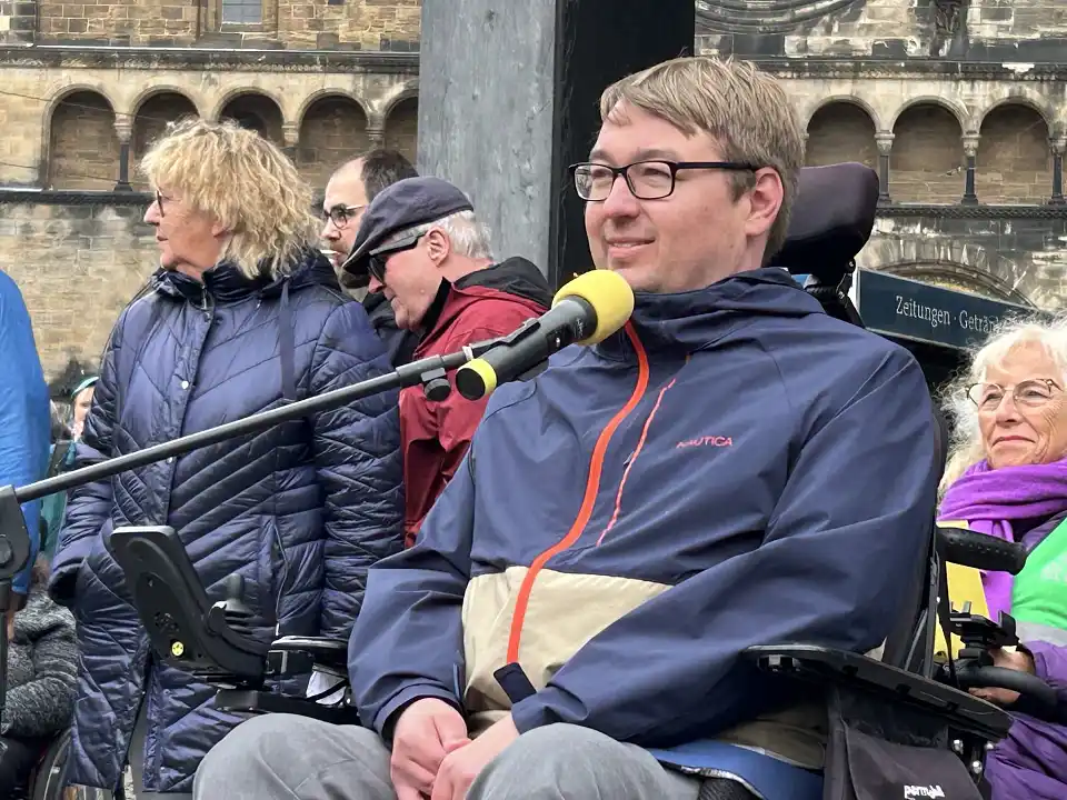 Arne Franeknstein w&auml;hrend des Protesttags