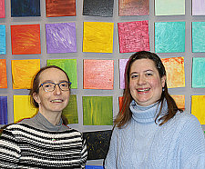 Auf dem Foto sind Ramona Bauermann-Meyer (links) und Laura Bösch zu sehen (stellvertretende Frauenbeauftragte der Werkstatt Bremen) 