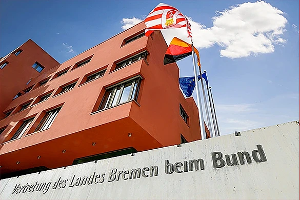 Blick von unten auf das Haus der Bremer Landesvertretung