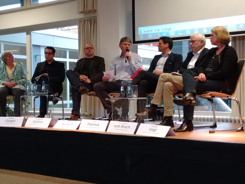 Podiumdiskussion