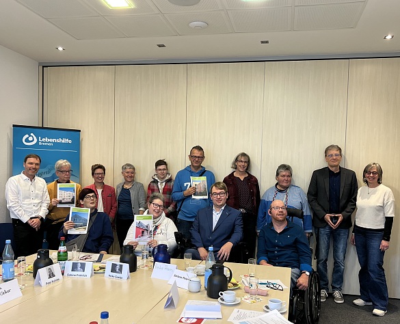 Gruppenbild der Teilnehmenden des Austauschs