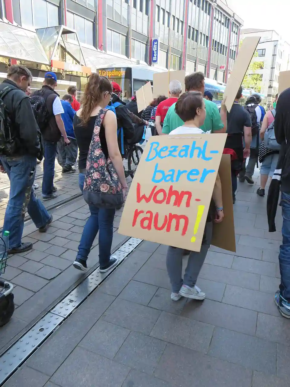 Forderung einer Demonstrantin