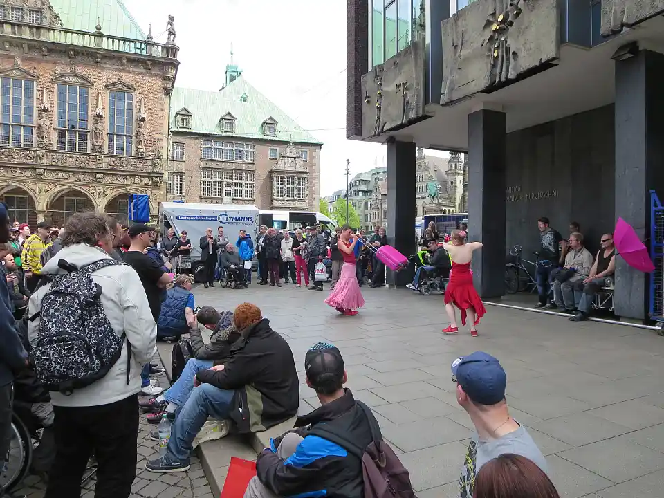 tanzbar_bremen - Neele Buchholz und Corinna Mindt