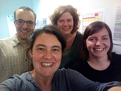 Zu sehen ist die Vorbereitungsgruppe um Kai J. Steuck (LBB), Edina Medra (Brema), Ulrike Peter (Martinsclub) und Katrin Grützmacher (Martinsclub)